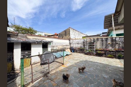 Casa à venda com 97m², 4 quartos e 5 vagasÁrea comum