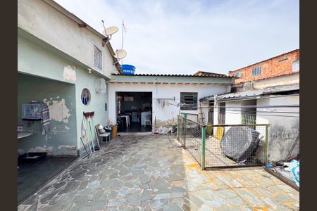 Casa à venda com 97m², 4 quartos e 5 vagasÁrea comum