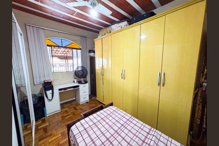 Casa à venda com 97m², 4 quartos e 5 vagasQuarto 3