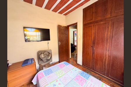 Casa à venda com 97m², 4 quartos e 5 vagasQuarto 2