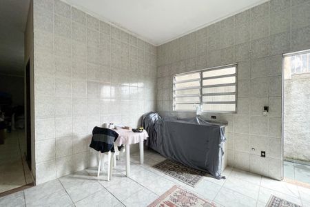 Casa à venda com 250m², 3 quartos e 3 vagas Casa à venda com 250m², 3 quartos e 3 vagasCozinha 2