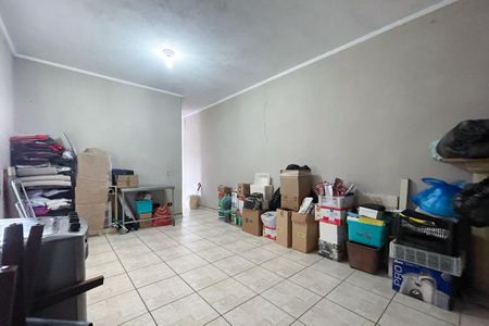 Casa à venda com 250m², 3 quartos e 3 vagas Casa à venda com 250m², 3 quartos e 3 vagasSalão