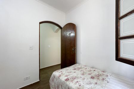 Casa à venda com 250m², 3 quartos e 3 vagas Casa à venda com 250m², 3 quartos e 3 vagasQuarto 2