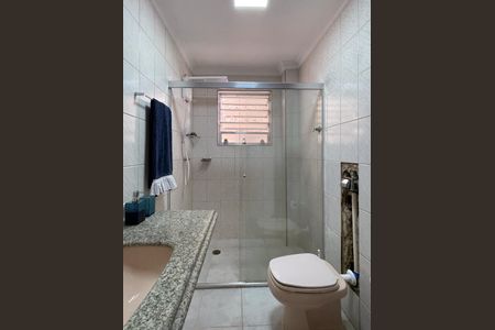 Casa à venda com 250m², 3 quartos e 3 vagas Casa à venda com 250m², 3 quartos e 3 vagasBanheiro Social