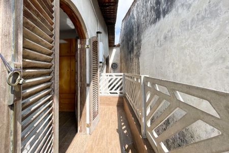 Casa à venda com 250m², 3 quartos e 3 vagas Casa à venda com 250m², 3 quartos e 3 vagasSacada - Suíte