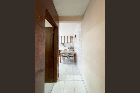 Casa à venda com 250m², 3 quartos e 3 vagas Casa à venda com 250m², 3 quartos e 3 vagasAcesso - Cozinha