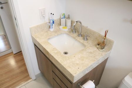 Apartamento para alugar com 69m², 2 quartos e 1 vagaBanheiro da Suíte