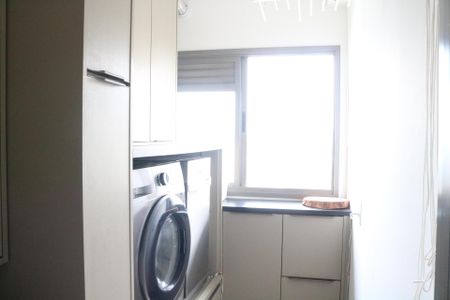 Apartamento para alugar com 69m², 2 quartos e 1 vagaÁrea de Serviço