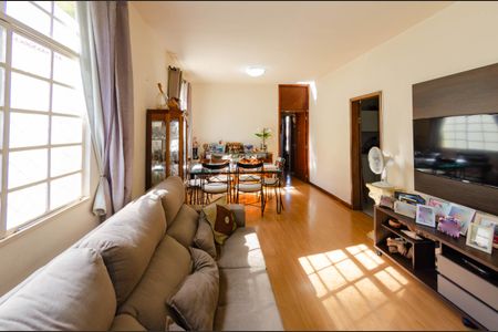 Apartamento à venda com 101m², 3 quartos e 1 vaga Apartamento à venda com 101m², 3 quartos e 1 vagaSala