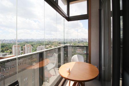 Apartamento à venda com 32m², 1 quarto e sem vagaVaranda