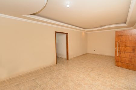 Casa à venda com 200m², 3 quartos e 4 vagasSala