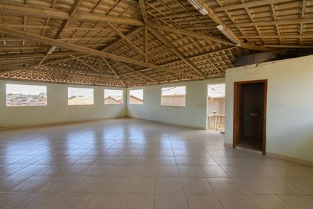 Casa à venda com 200m², 3 quartos e 4 vagasTerraço