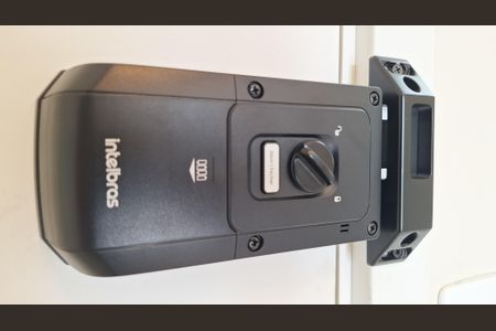 Apartamento à venda com 62m², 2 quartos e 1 vagaFechadura eletrônica