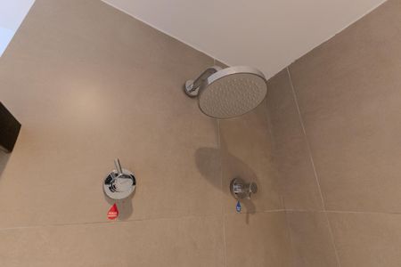 Studio à venda com 16m², 1 quarto e 1 vaga Studio à venda com 16m², 1 quarto e 1 vagaBanheiro