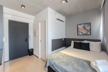 Studio à venda com 16m², 1 quarto e 1 vaga Studio à venda com 16m², 1 quarto e 1 vagaStudio