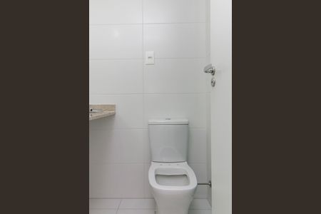 Studio para alugar com 32m², 0 quarto e sem vaga Studio para alugar com 32m², 0 quarto e sem vagaBanheiro