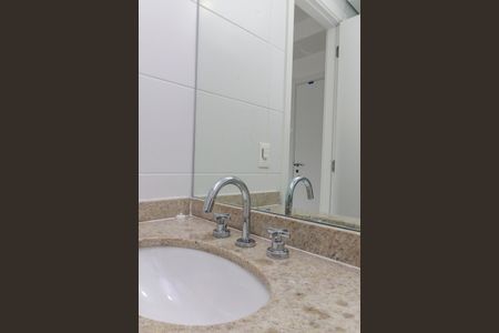 Studio para alugar com 32m², 0 quarto e sem vaga Studio para alugar com 32m², 0 quarto e sem vagaBanheiro