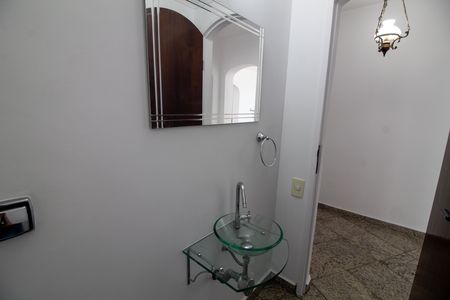 Apartamento à venda com 240m², 4 quartos e 2 vagasLavabo