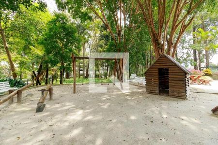 Apartamento à venda com 240m², 4 quartos e 2 vagasÁrea comum - Playground