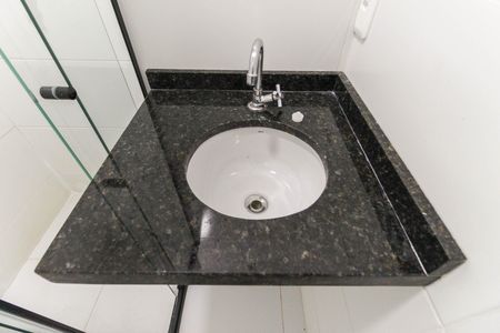 Apartamento para alugar com 39m², 2 quartos e sem vaga Apartamento para alugar com 39m², 2 quartos e sem vagaBanheiro