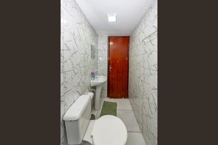 Casa à venda com 178m², 2 quartos e sem vagaBanheiro