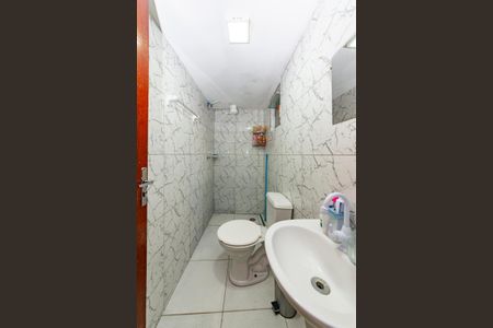 Casa à venda com 178m², 2 quartos e sem vagaBanheiro