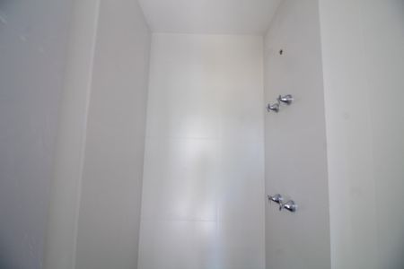 Studio à venda com 28m², 1 quarto e sem vaga Studio à venda com 28m², 1 quarto e sem vagaBanheiro