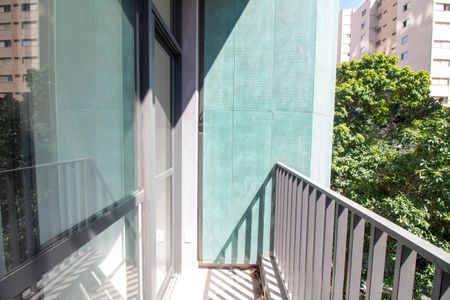 Studio à venda com 28m², 1 quarto e sem vaga Studio à venda com 28m², 1 quarto e sem vagaTerraço