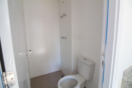 Studio à venda com 28m², 1 quarto e sem vaga Studio à venda com 28m², 1 quarto e sem vagaBanheiro
