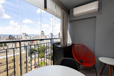 Studio à venda com 28m², 1 quarto e sem vagaVaranda do Studio