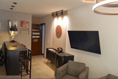 Casa de condomínio à venda com 305m², 5 quartos e 2 vagasBar