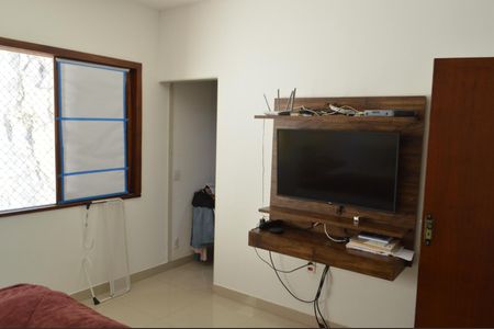 Casa de condomínio à venda com 305m², 5 quartos e 2 vagasSuíte 3