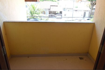 Casa de condomínio à venda com 305m², 5 quartos e 2 vagasVaranda da Sala 2