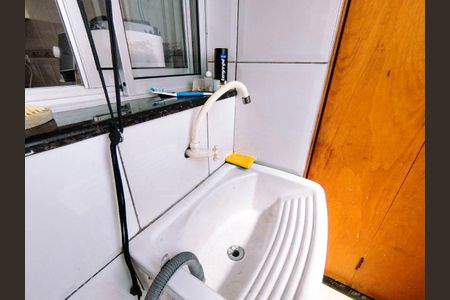 Apartamento à venda com 78m², 3 quartos e 1 vagaÁrea de Serviço