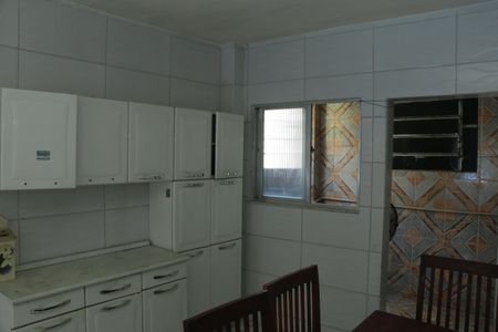 Apartamento para alugar com 107m², 3 quartos e sem vagaCozinha