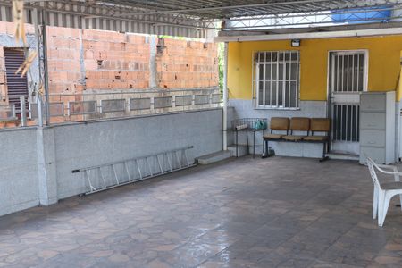 Apartamento para alugar com 107m², 3 quartos e sem vagaÁrea comum