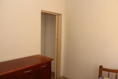 Apartamento para alugar com 107m², 3 quartos e sem vagaQuarto 2