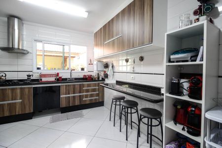 Casa à venda com 135m², 3 quartos e 2 vagasCozinha