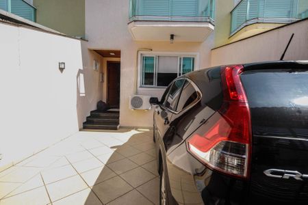 Casa à venda com 135m², 3 quartos e 2 vagasGaragem