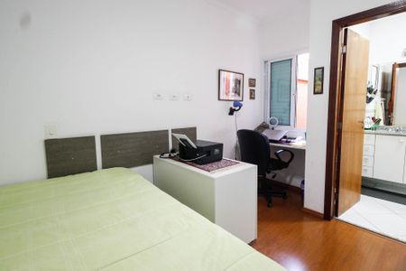 Casa à venda com 135m², 3 quartos e 2 vagasQuarto 3