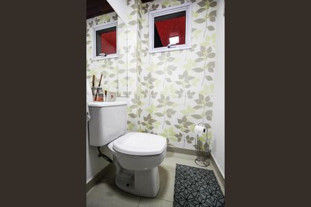 Casa à venda com 135m², 3 quartos e 2 vagasLavabo