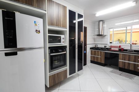 Casa à venda com 135m², 3 quartos e 2 vagasCozinha