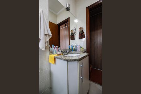 Casa à venda com 135m², 3 quartos e 2 vagasBanheiro da Suíte