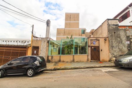 Apartamento para alugar com 38m², 2 quartos e sem vaga Apartamento para alugar com 38m², 2 quartos e sem vagaFachada + Plaquinha