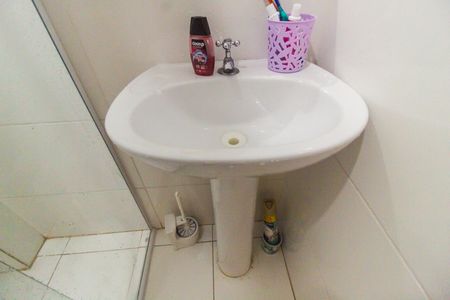 Apartamento para alugar com 38m², 2 quartos e sem vaga Apartamento para alugar com 38m², 2 quartos e sem vagaBanheiro