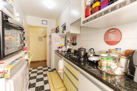 Apartamento à venda com 48m², 2 quartos e 1 vagaCozinha