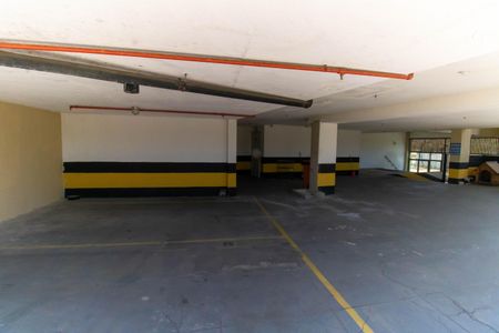 Apartamento à venda com 119m², 2 quartos e 1 vaga Apartamento à venda com 119m², 2 quartos e 1 vagaGaragem