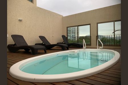 Apartamento à venda com 119m², 2 quartos e 1 vaga Apartamento à venda com 119m², 2 quartos e 1 vagaÁrea comum