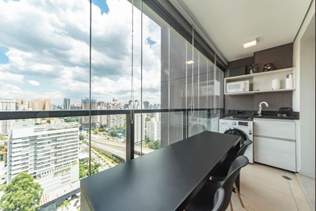 Apartamento à venda com 38m², 1 quarto e 1 vaga Apartamento à venda com 38m², 1 quarto e 1 vagaVaranda - Cozinha