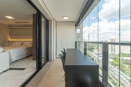 Apartamento à venda com 38m², 1 quarto e 1 vaga Apartamento à venda com 38m², 1 quarto e 1 vagaVaranda - Cozinha